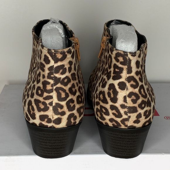 Round Toe Faux Suede Stacked Heel Ankle Bootie - Picture 3 of 3